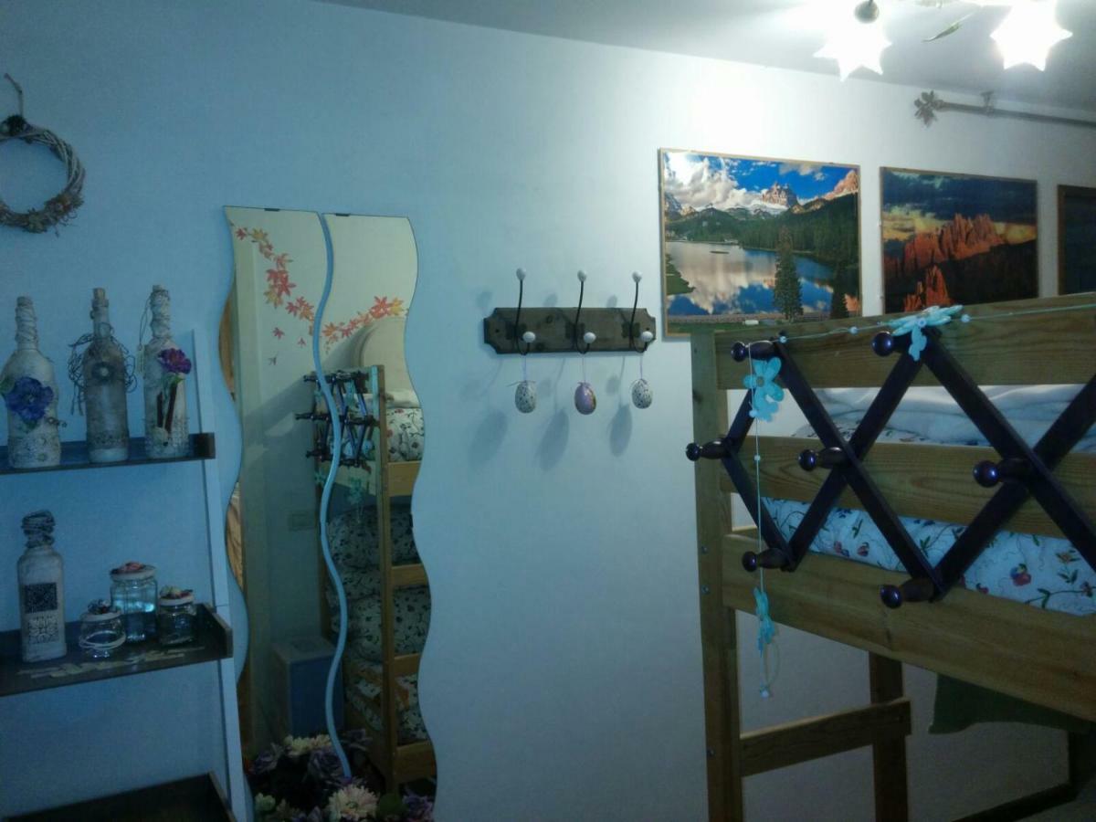 בלונו Casetta Next To The Creek Dino Buzzati מראה חיצוני תמונה